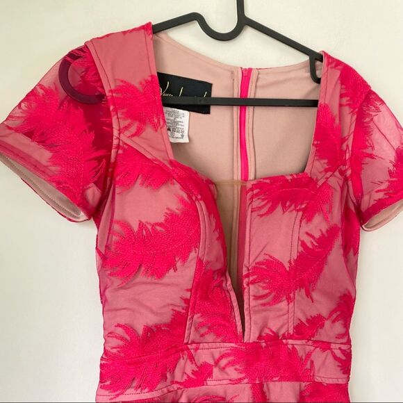Lucca Vasconcellos Womans Feather Embroidered Mini Dress Size Medium - Picture 9 of 16
